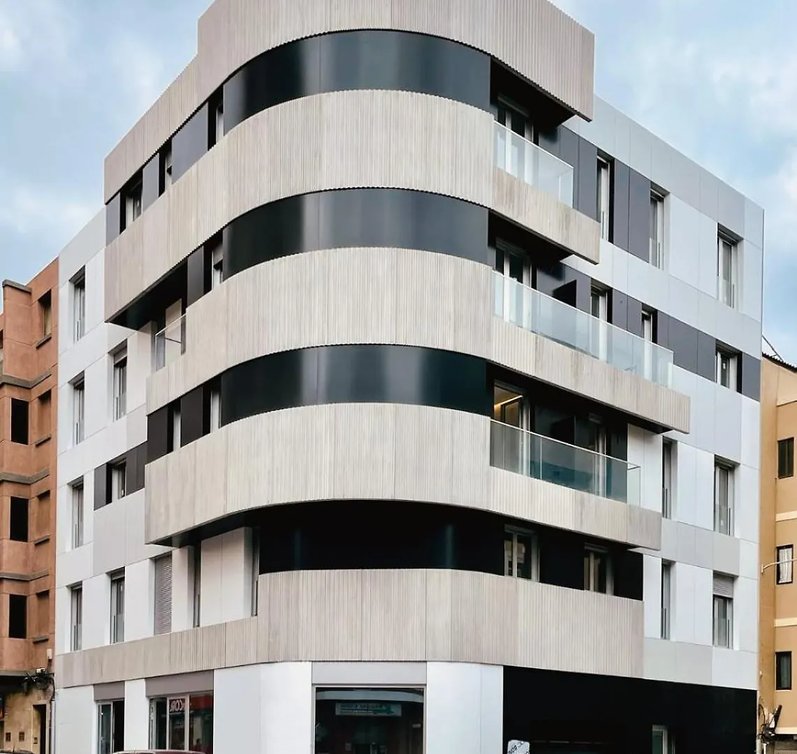 Royal Suites contacts